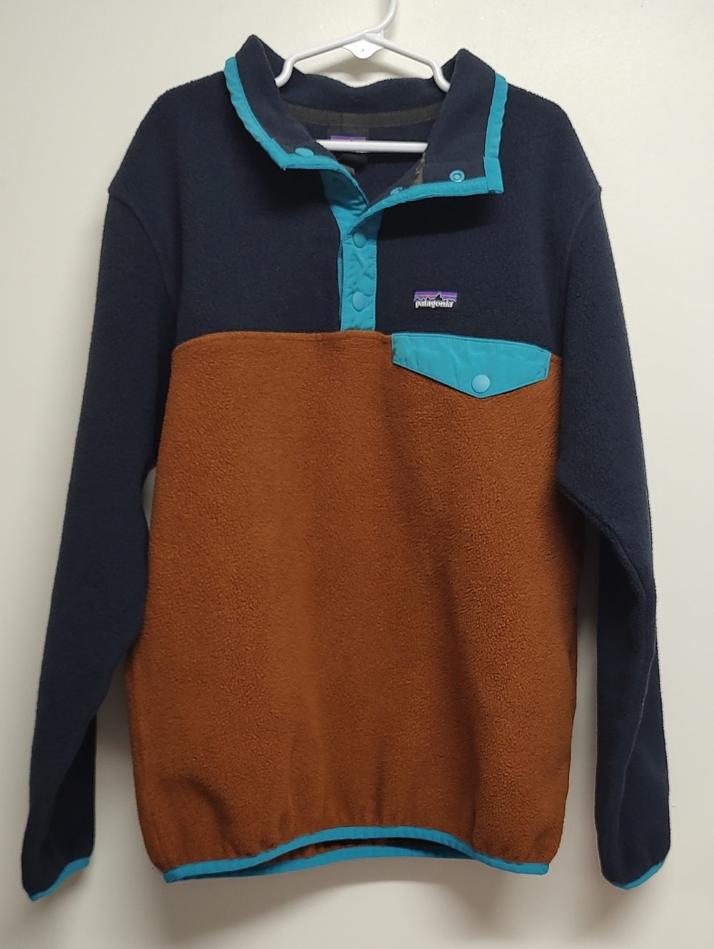 Patagonia Synchilla Kids Fleece Pullover in Navy, Brown & Teal